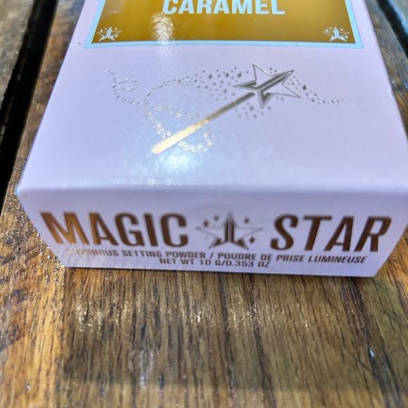 Jeffree Star Cosmetics Magic Star Setting Powder - Picture 5 of 8